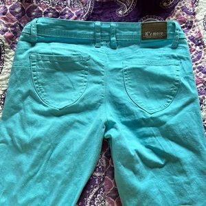 Light blue skinny capris